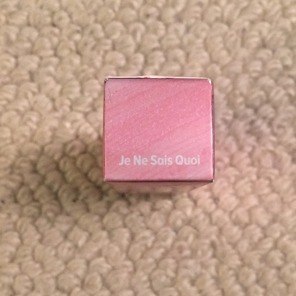 IT Cosmetics Vitality Lip Flush Lipstick Stain - Picture 4 of 4